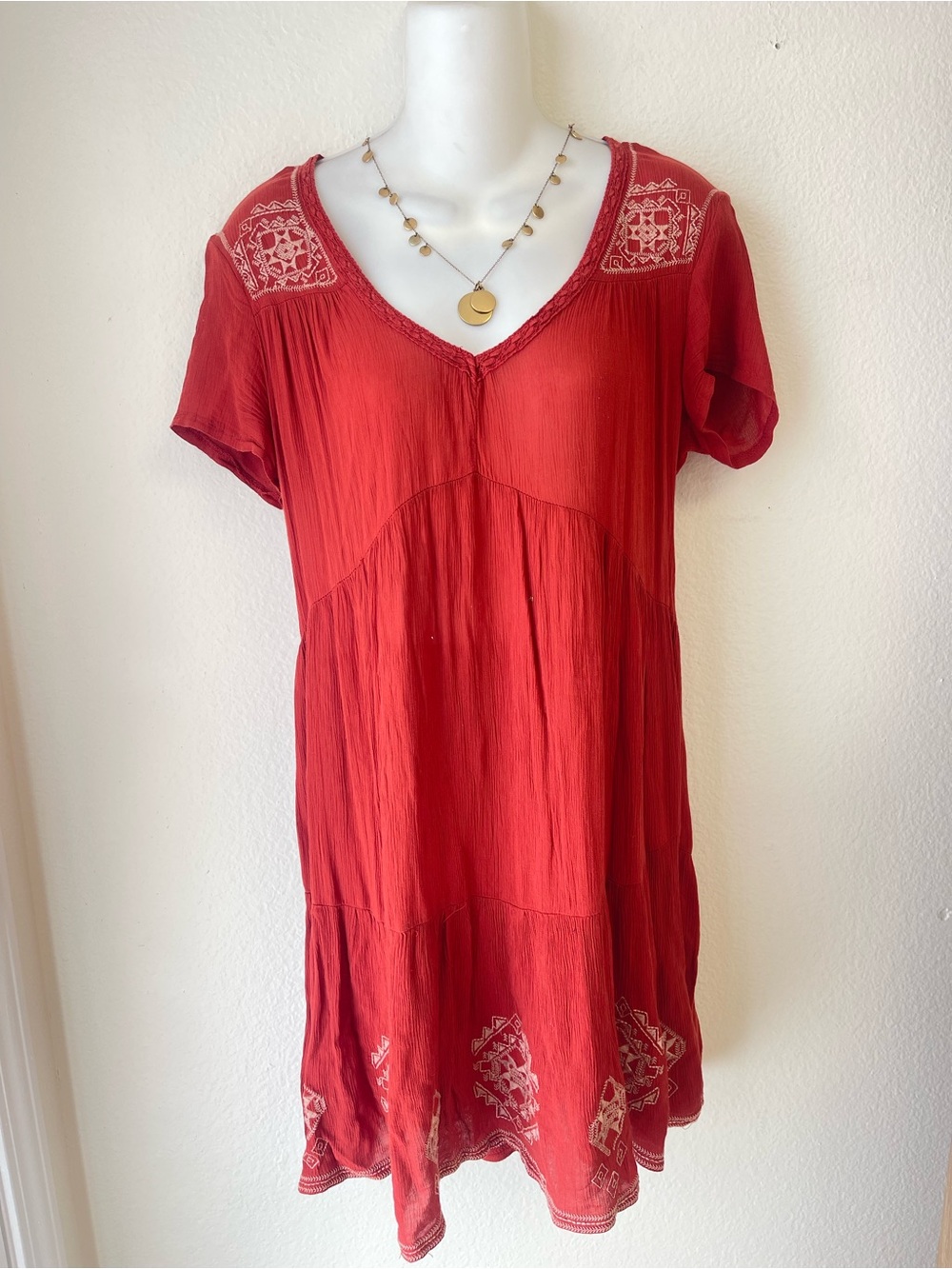 Knox Rose Red V-Neck Embroidered Tunic